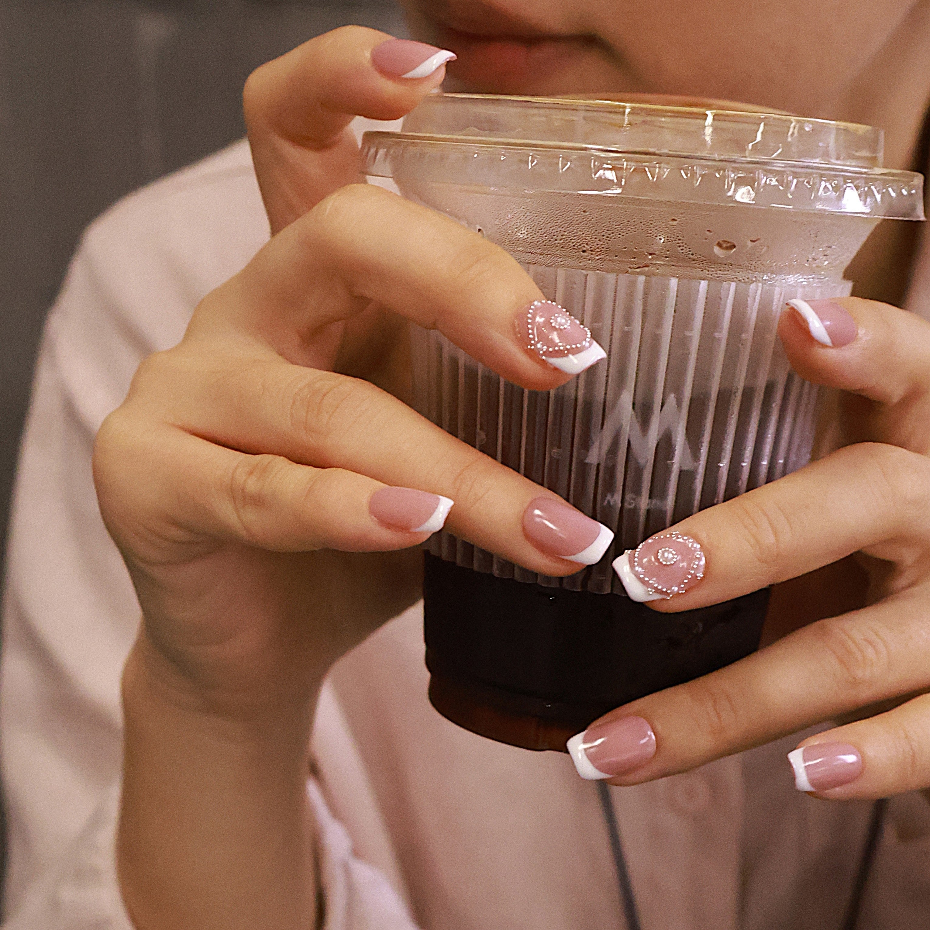 Rose Morning Mist — Reusable Short Press-On Nails