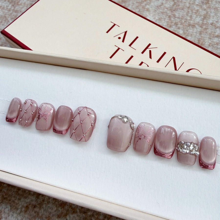 Blush Wing — Reusable Short Press-On Nails