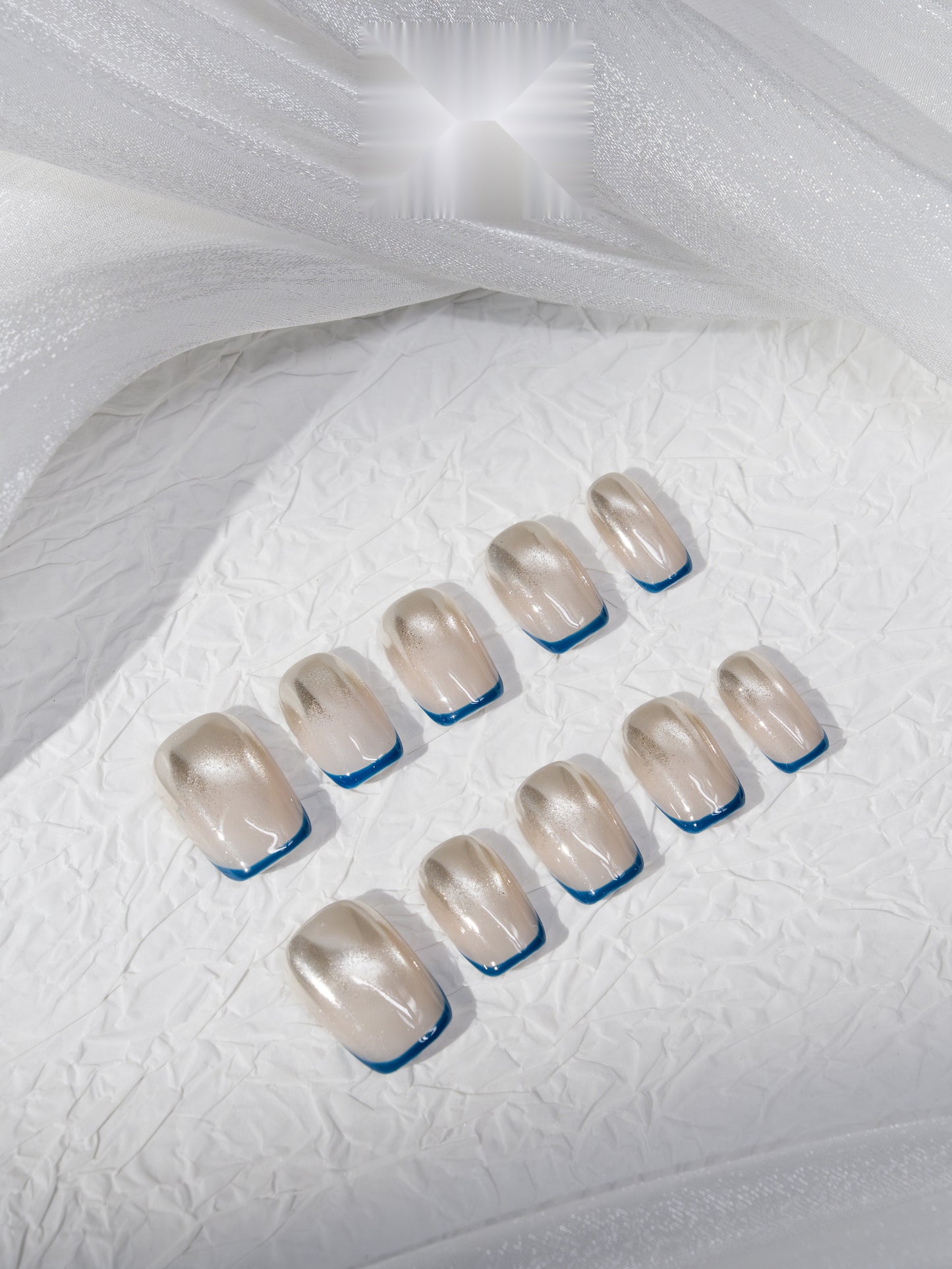 Pearl Blue Note — Hand-Painted Press-On Nails