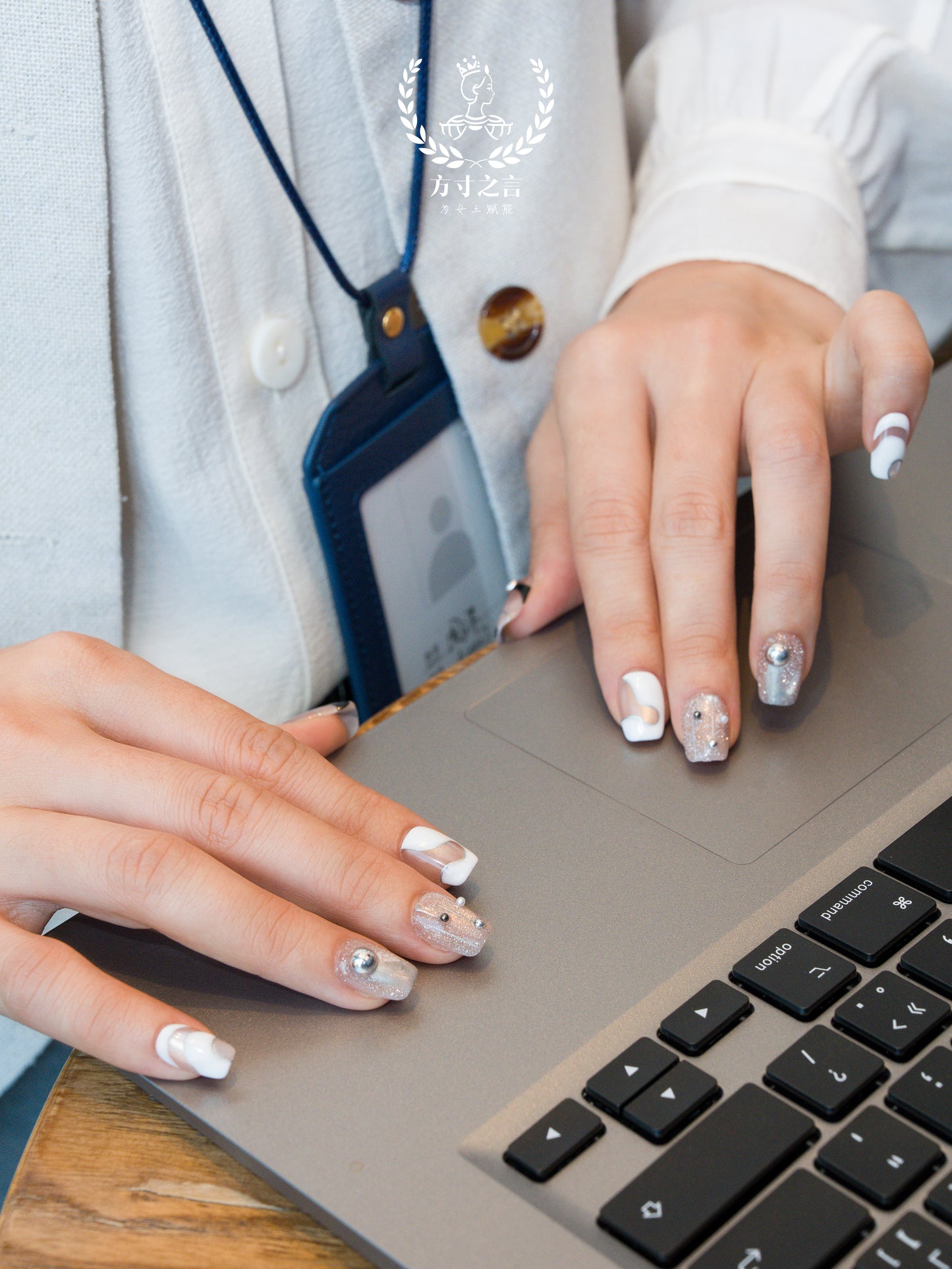 Frost Tail — Hand-Painted Press-On Nails